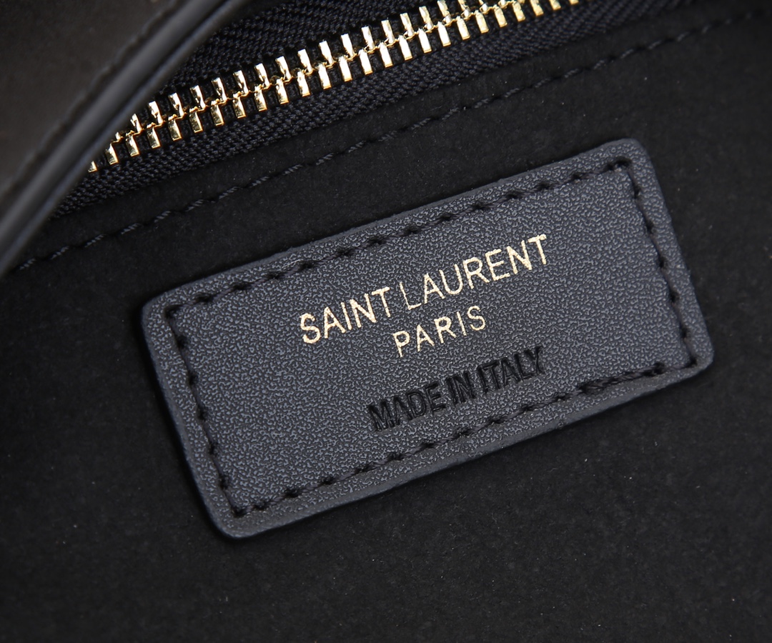 Replica Ysl Le 5 A 7 Hobo Bag In Smooth Leather 20241:1High-quality replica