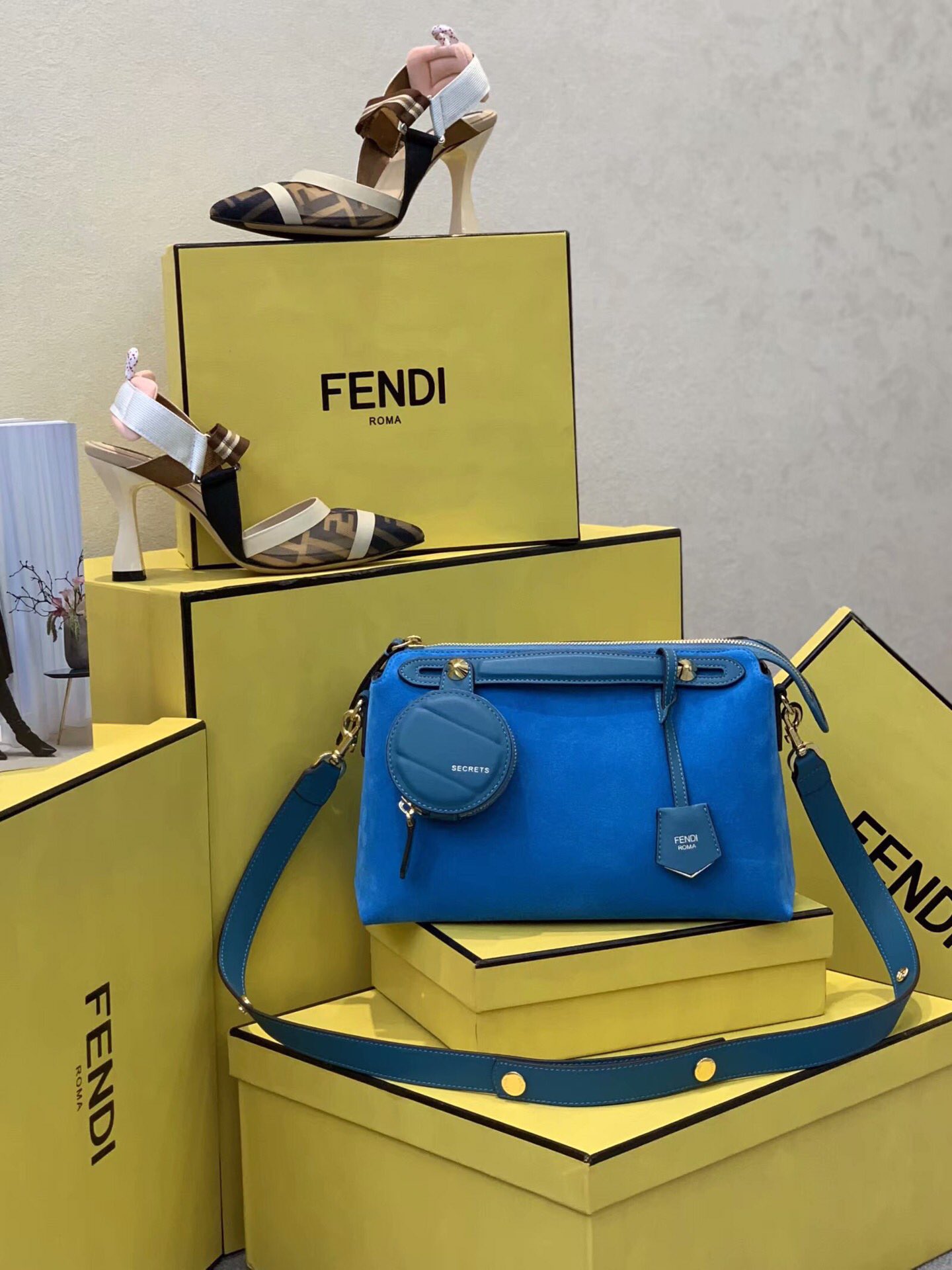 FENDI BY THE WAY - Replicaclubs