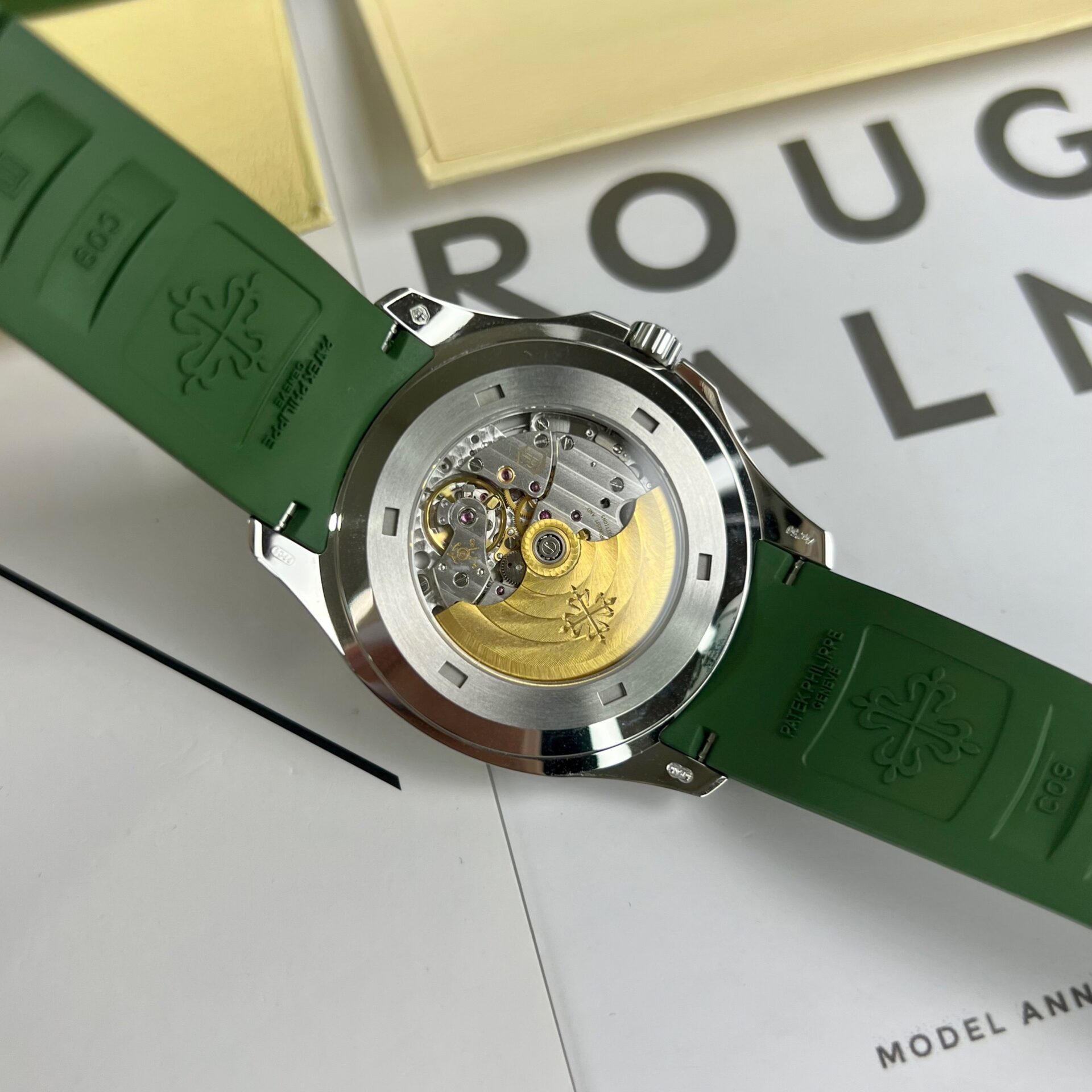Patek Philippe Aquanaut 5168G Replica 1:1 Watch Green 42.2mm - Top club
