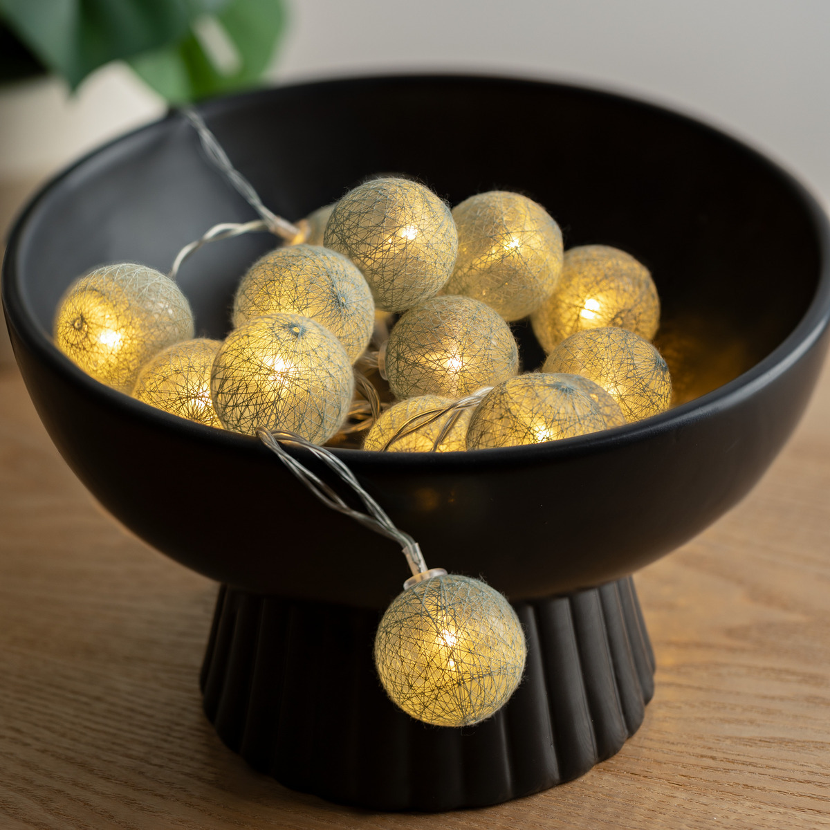 Battery powered LED garland Celadon blue, L.255 cm