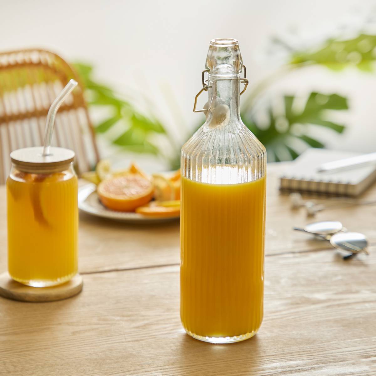 "Limo Line" Bottle Glass, Transparent