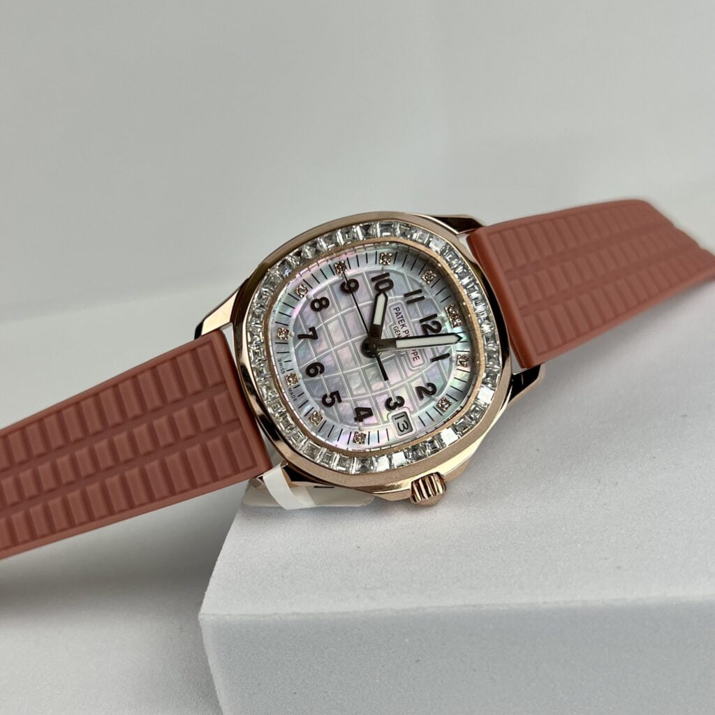 Patek Philippe Replica 11 Watch Aquanaut 5072R Gold Wrapped Moissanite Diamond 35.6mm - Top club