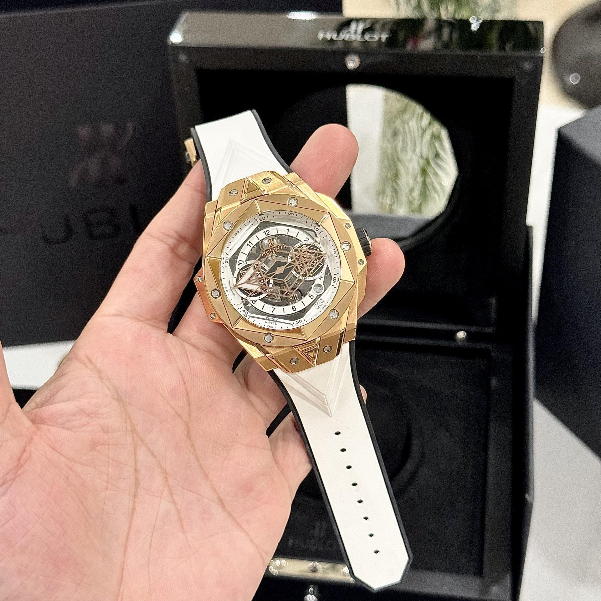 Hublot Replica 1:1 Watch Big Bang Sang Bleu ll King Gold Men s White BBF 45mm - Top club