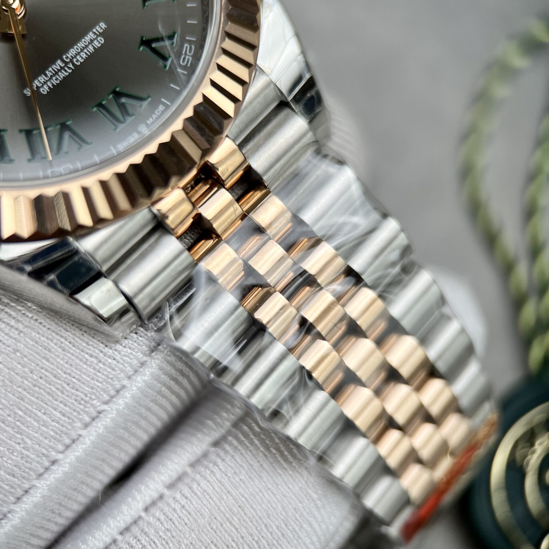 Rolex Replica Watch DateJust Wimbledon Dial Demi Strap Rose Gold Plated EW 41mm - Top club