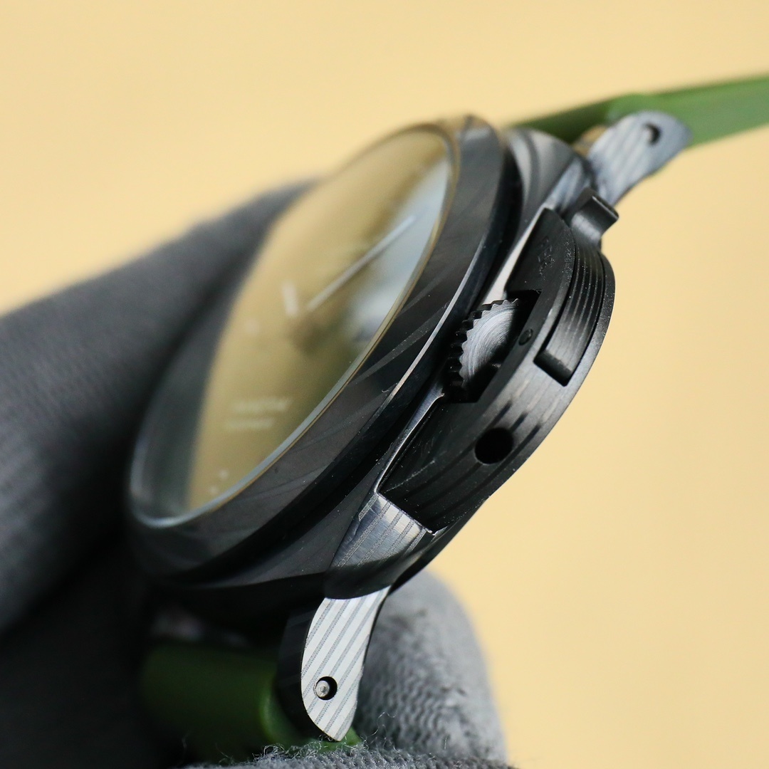 Panerai SUBMERSIBLE BMG-TECH�?─ 47mm(1:1 replica) - Top club