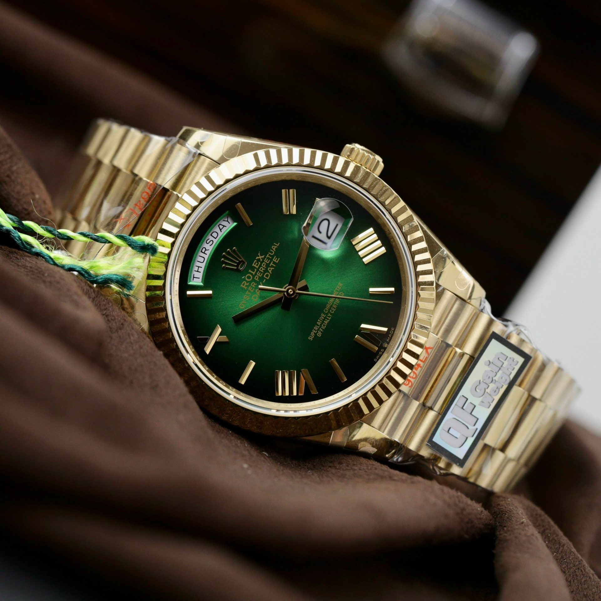 Rolex Replica Watch Day-Date 228238-0069 Green Ombre 185 Grams QF Factory 40mm - Top club