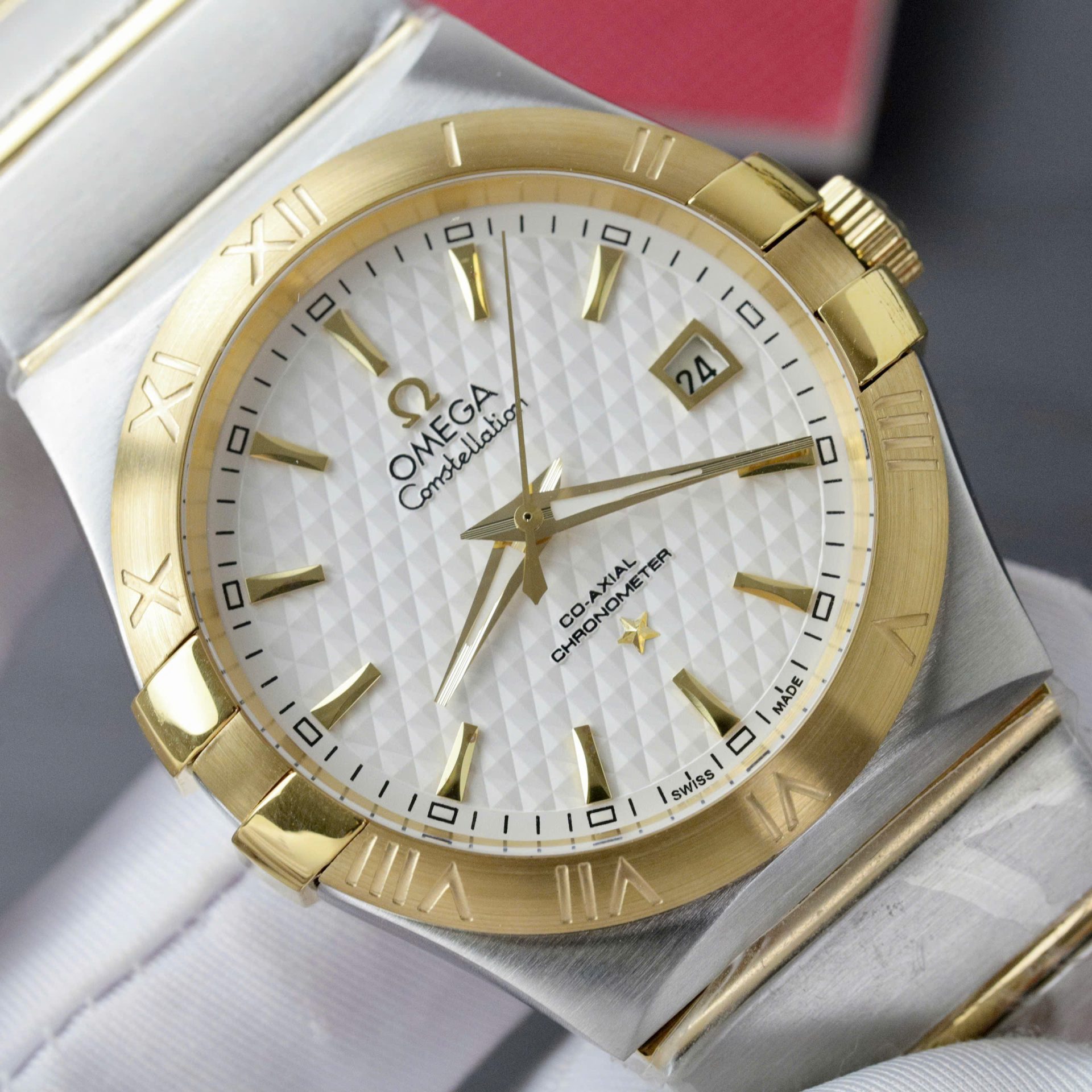 Omega Constellation Co-Axial Fake Watch Metal Wire 38mm - Top club