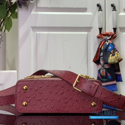 Burgundy Ostrich Leather Mini Handbag with Pearl Chain1:1High-quality replica