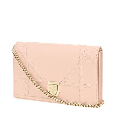 Dior Diorama Wallet on Chain handbag/clutch in black grained leather1:1High-quality replica