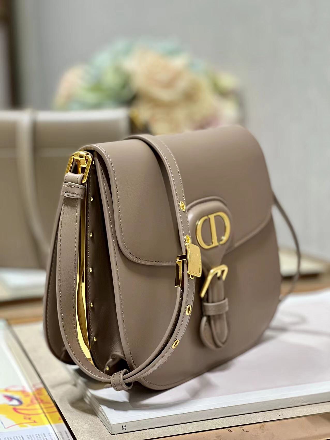 Bobby Frame Bag Black/Brown/White/Greige For Women 8in/20cm M9333UMOF_M9001:1High-quality replica