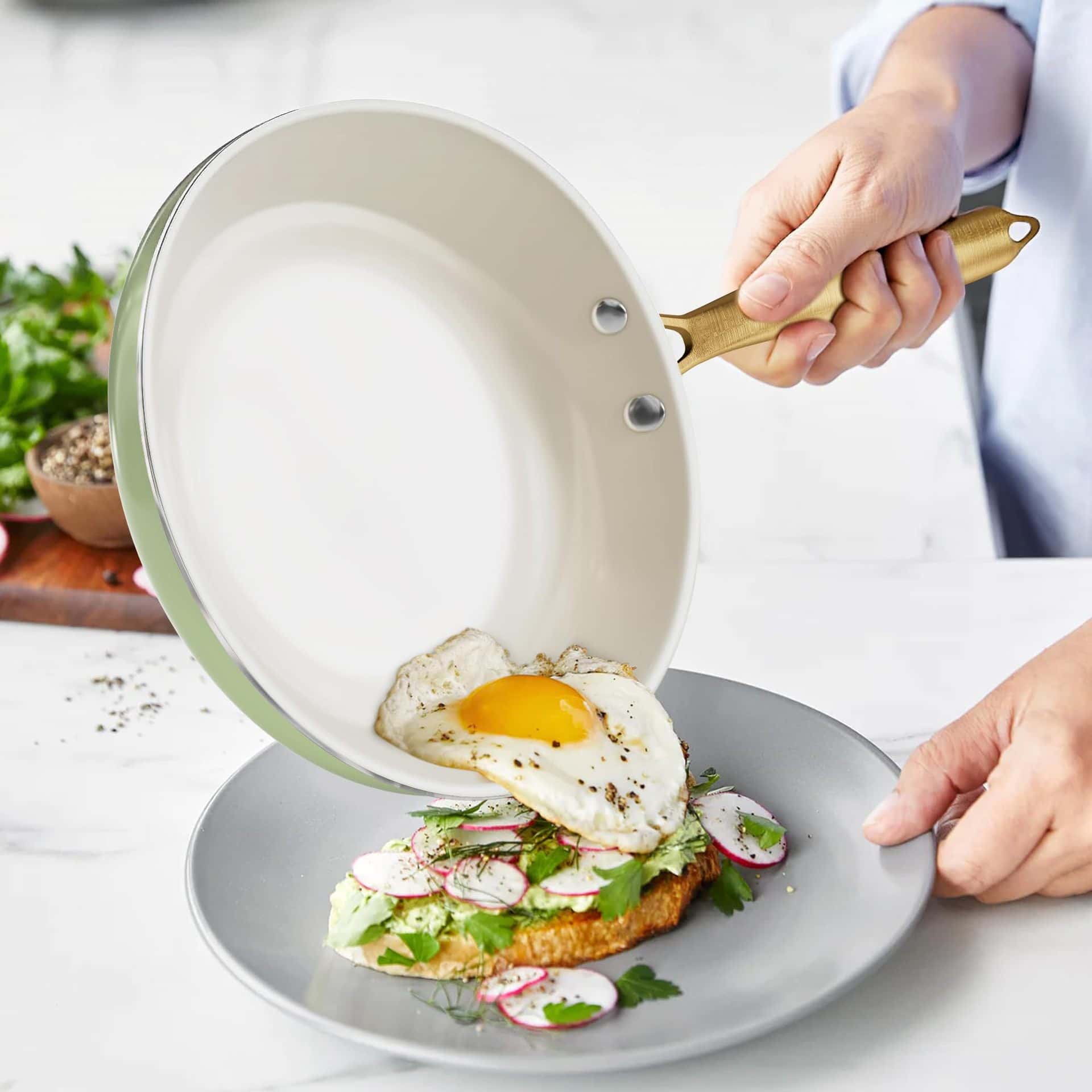 16-Piece Ceramic-Coated Nonstick Cookware Set with Lids and Utensils