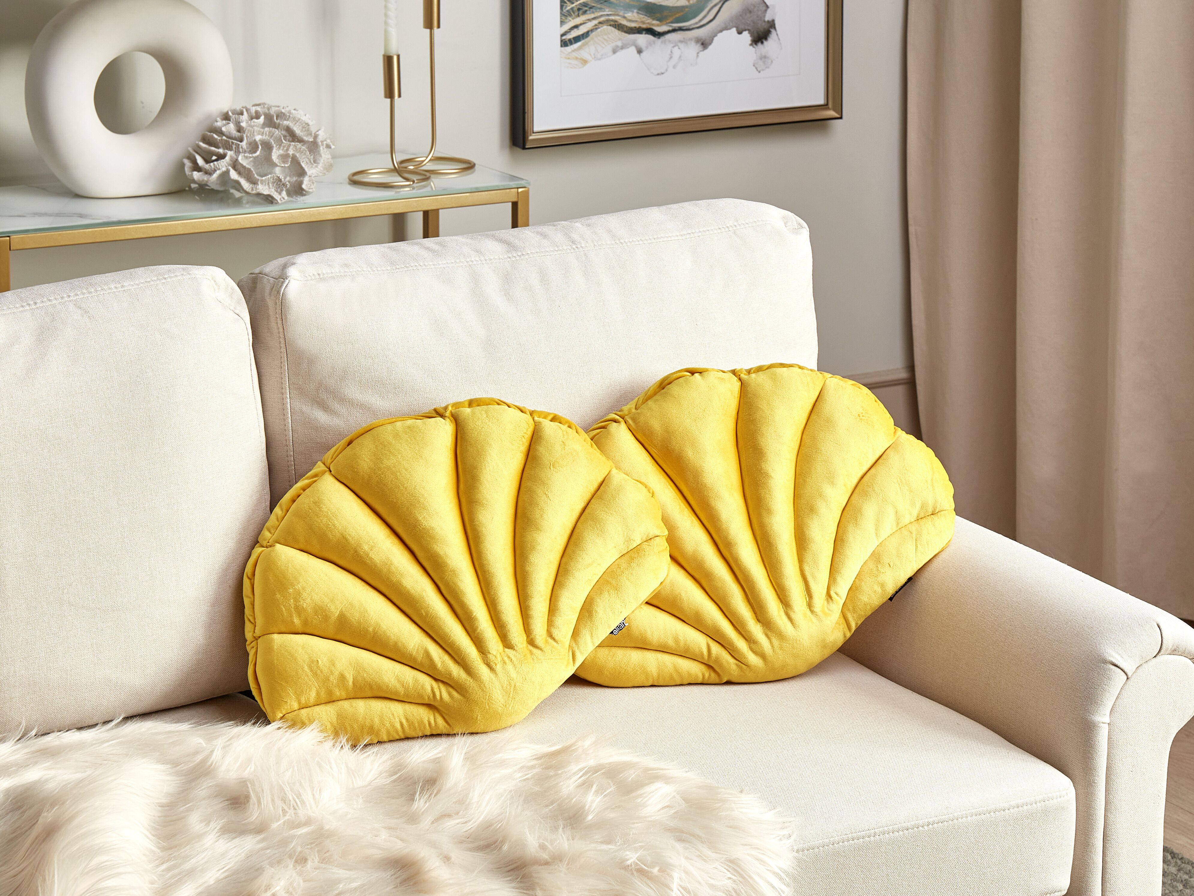 Set of 2 Decorative Cushions CONSOLIDA Velvet 47 x 35 cm Yellow Solid