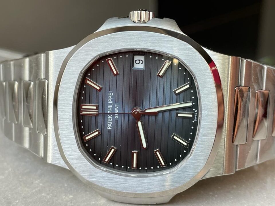 Replica PATEK PHILIPPE Nautilus 5711 PPF 1:1 Best Edition Gray Textured Dial on SS Bracelet 324CS - Elite Watch Atelier