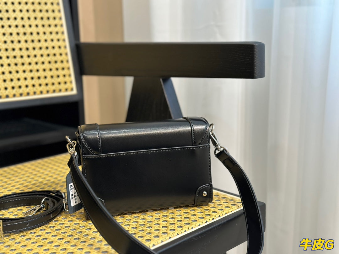 TO – New Luxury Bags SLY 2961:1High-quality replica