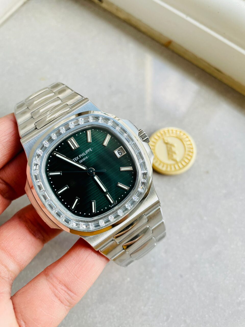 Replica PATEK PHILIPPE Nautilus 5711/1A PPF 1:1 Best Edition Green Textured Dial T Diamonds Bezel on SS Bracelet 324CS V4 - Top club