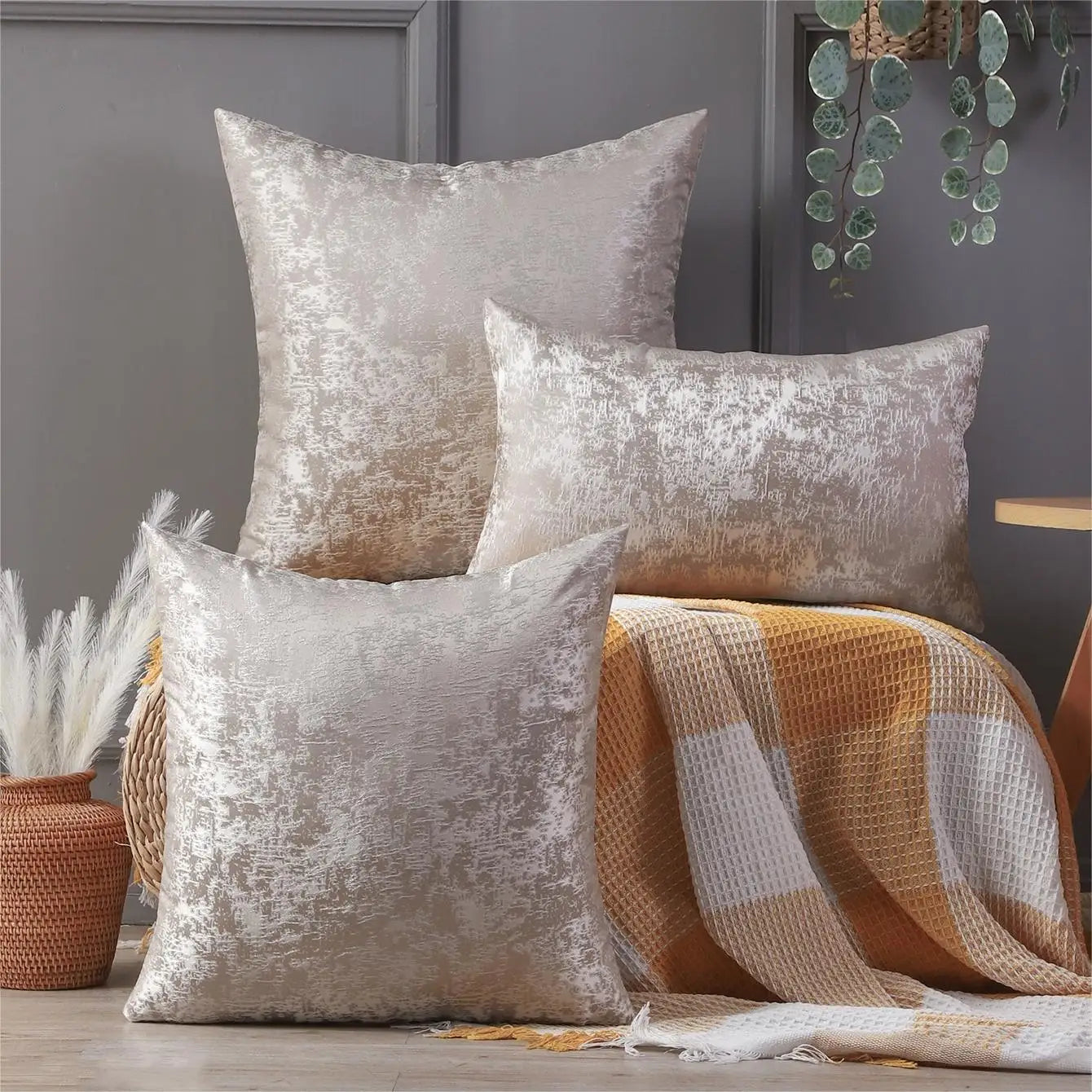 ModernComfort | Luxe Kussenhoezen voor jouw Ruimte