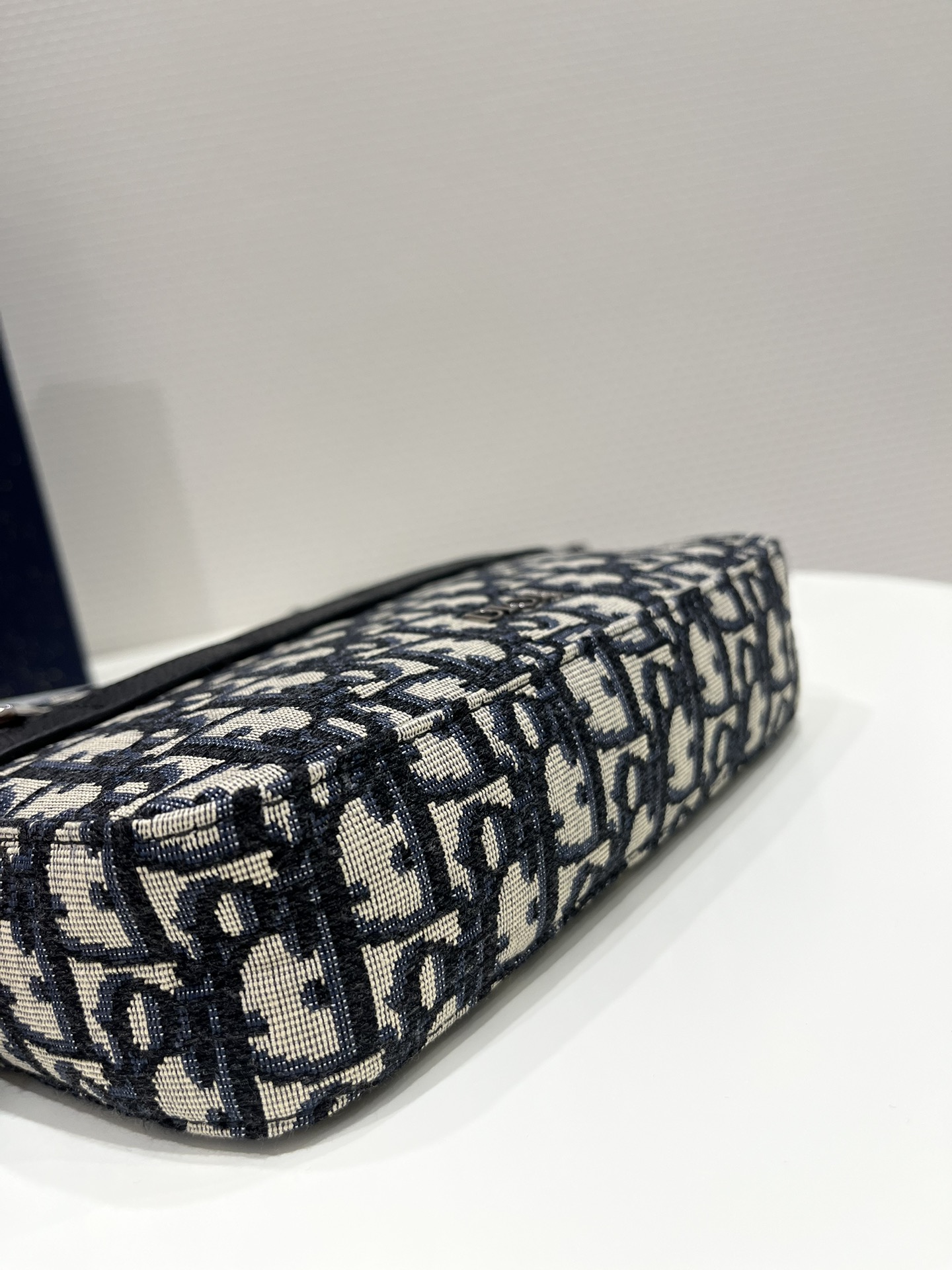 Safari Messenger Bag Black For Women 8.5in/22cm 1ESPO206YKY_H27E1:1High-quality replica