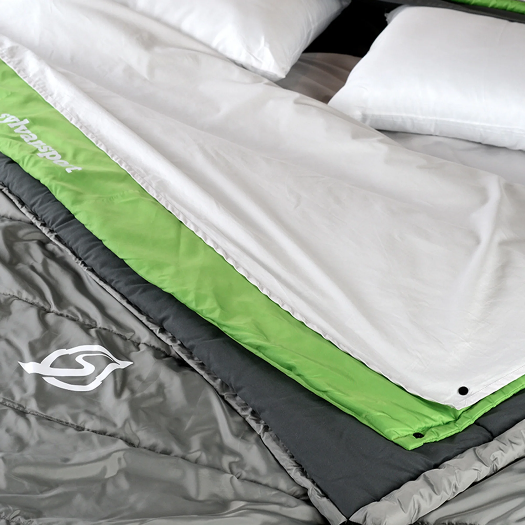 SylvanSport Cloud Layer Double Sleeping Bag - Image 3