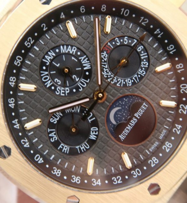 Replica Audemars Piguet JF Royal Oak 41mm 26574 YG Black Dial Leather Strap A5134 - Top club