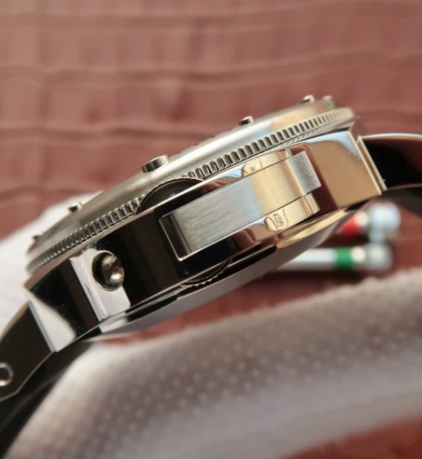 Replica Panerai XF PAM024 Black Dial Rubber Strap A7750 - Top club