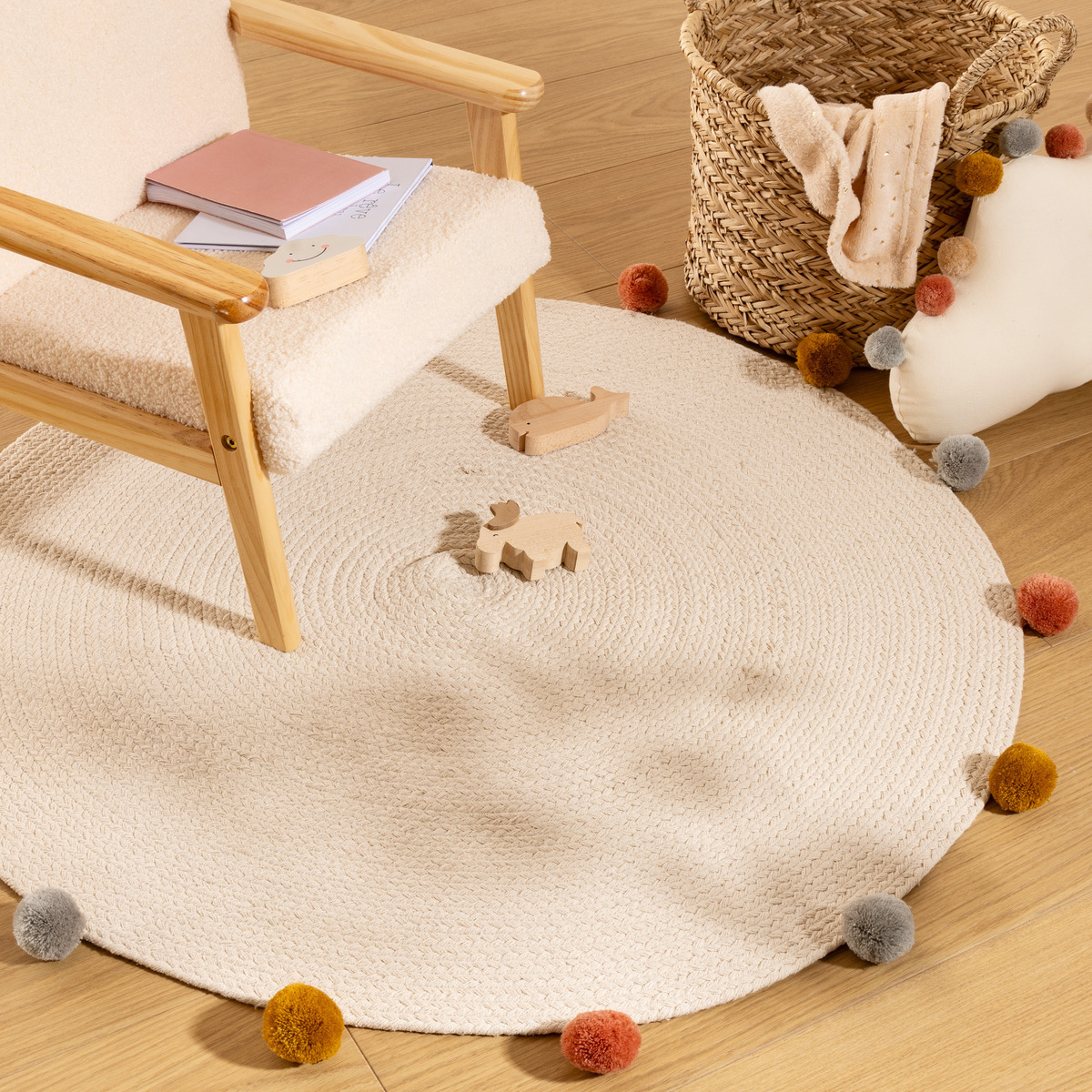 Kids rug Beige, &Oslash; 90 cm