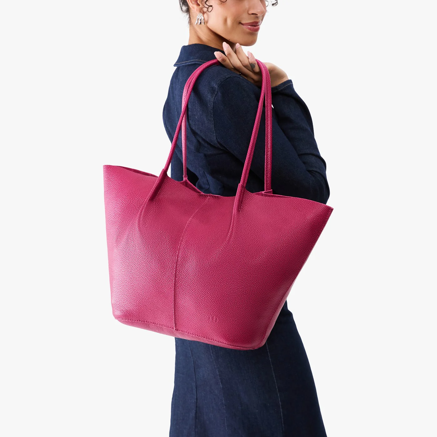 Devan Bucket Tote