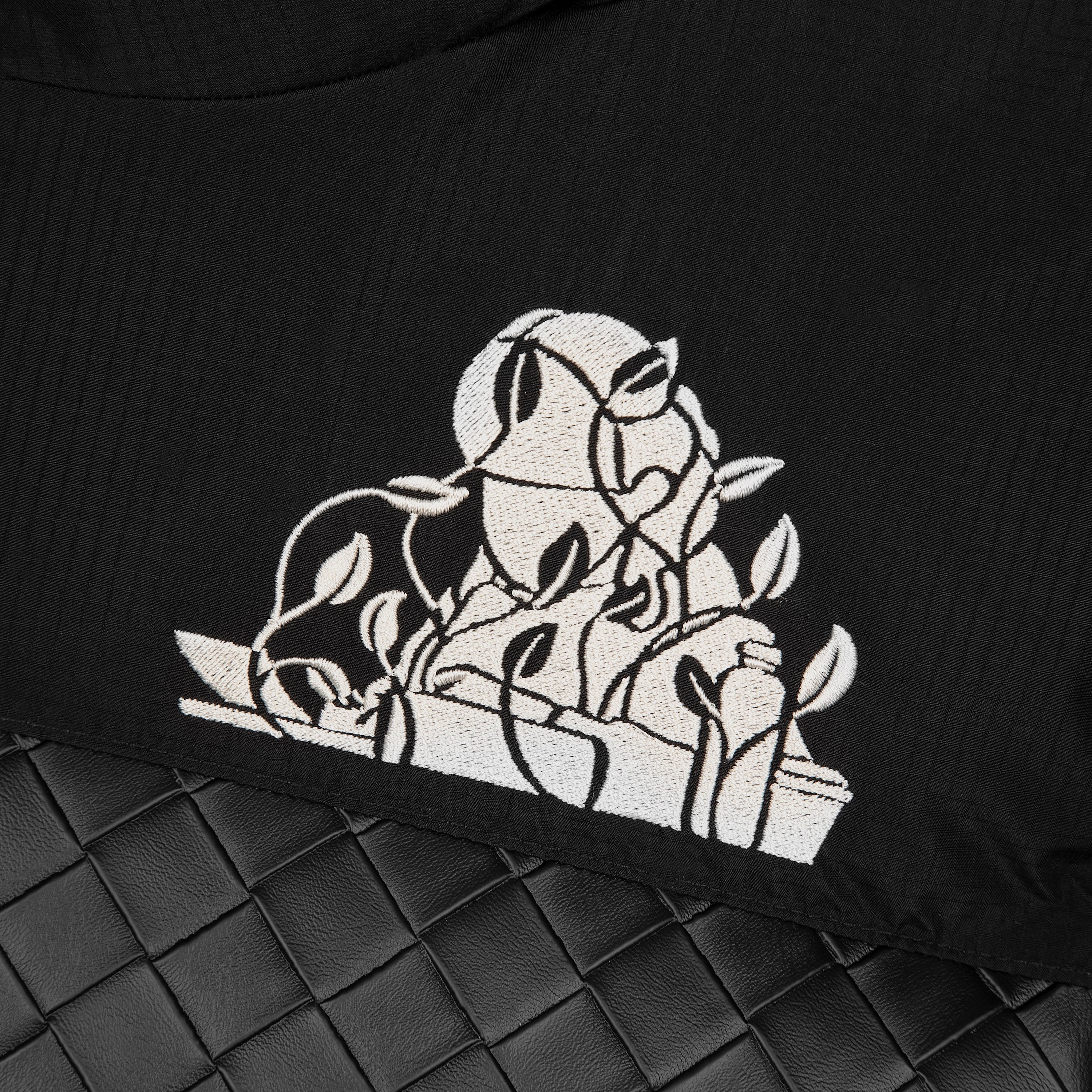 "garden of eden" Vest puffer black