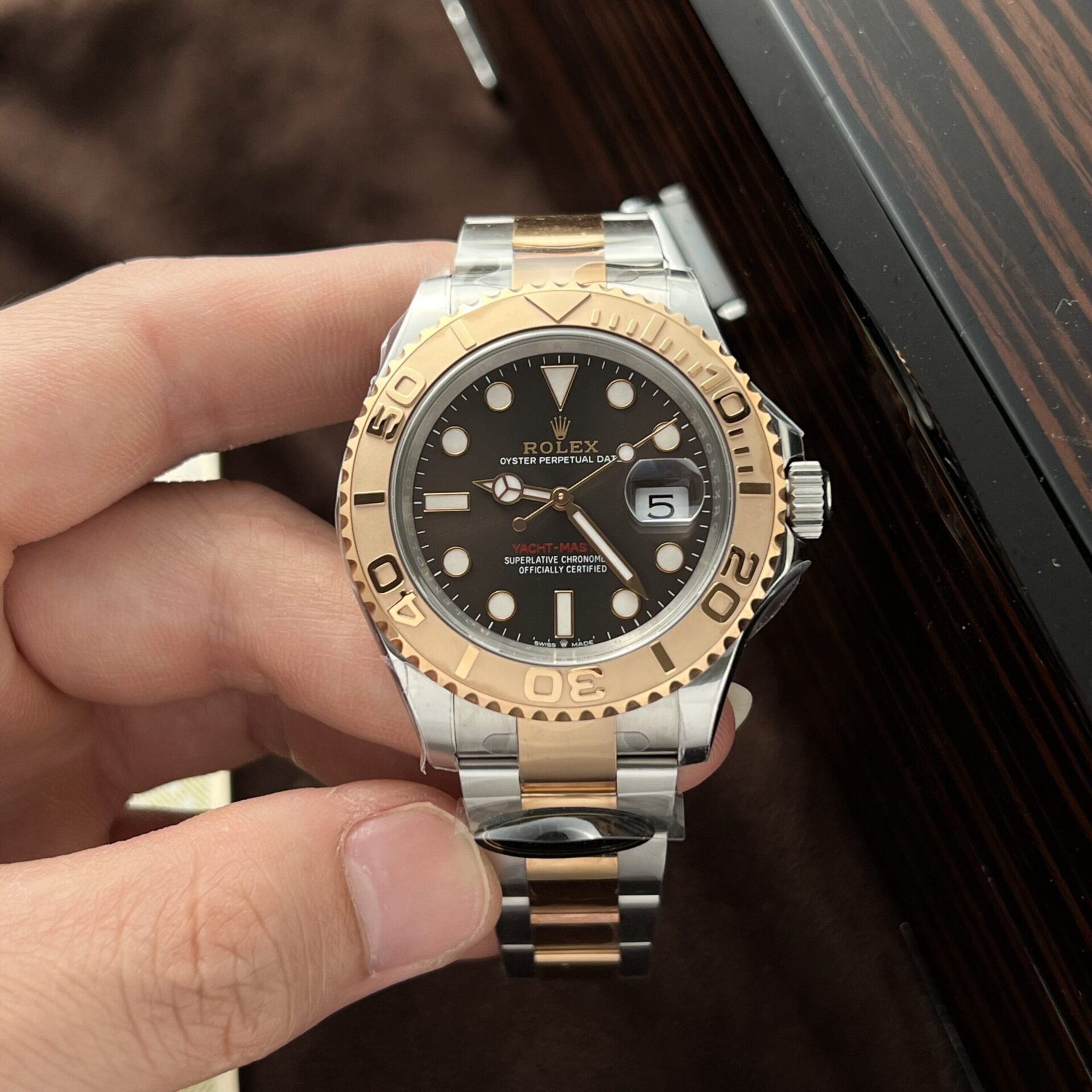 Rolex Yacht-Master 126621 Replica Watch Dial Chocolate Clean Factory 40mm - Elite Watch Atelier
