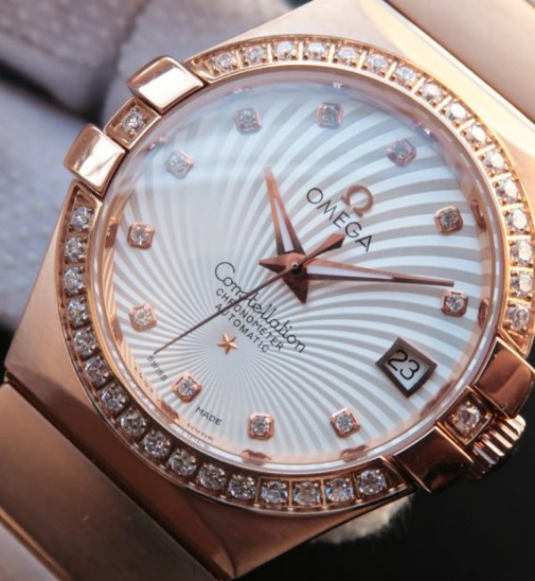 Replica Omega V6 Constellation Diamonds Bezel White Textured Dial RG Case A2500 - Elite Watch Atelier