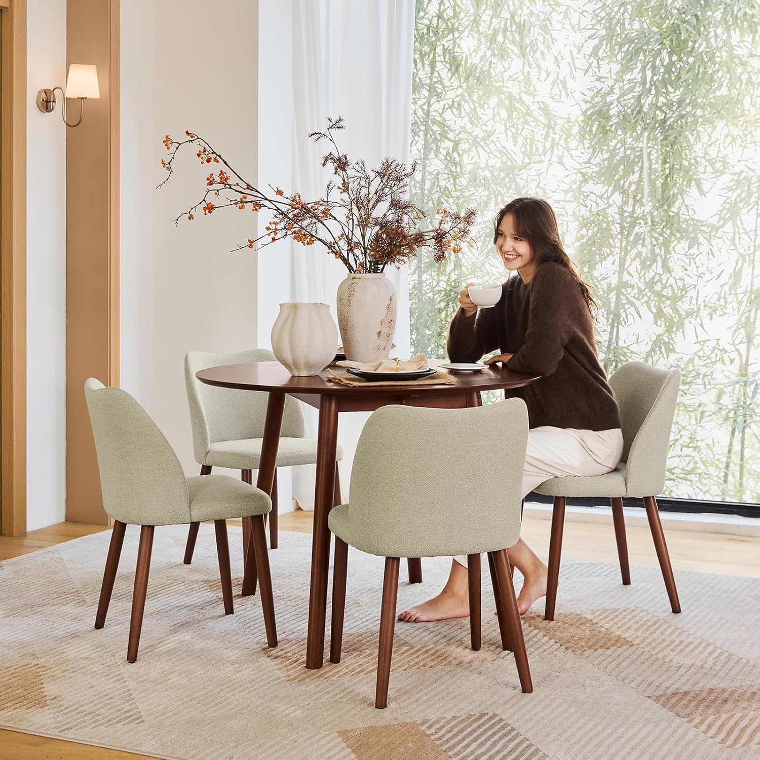 HULALA HOME Round Dining Table for 4, 42