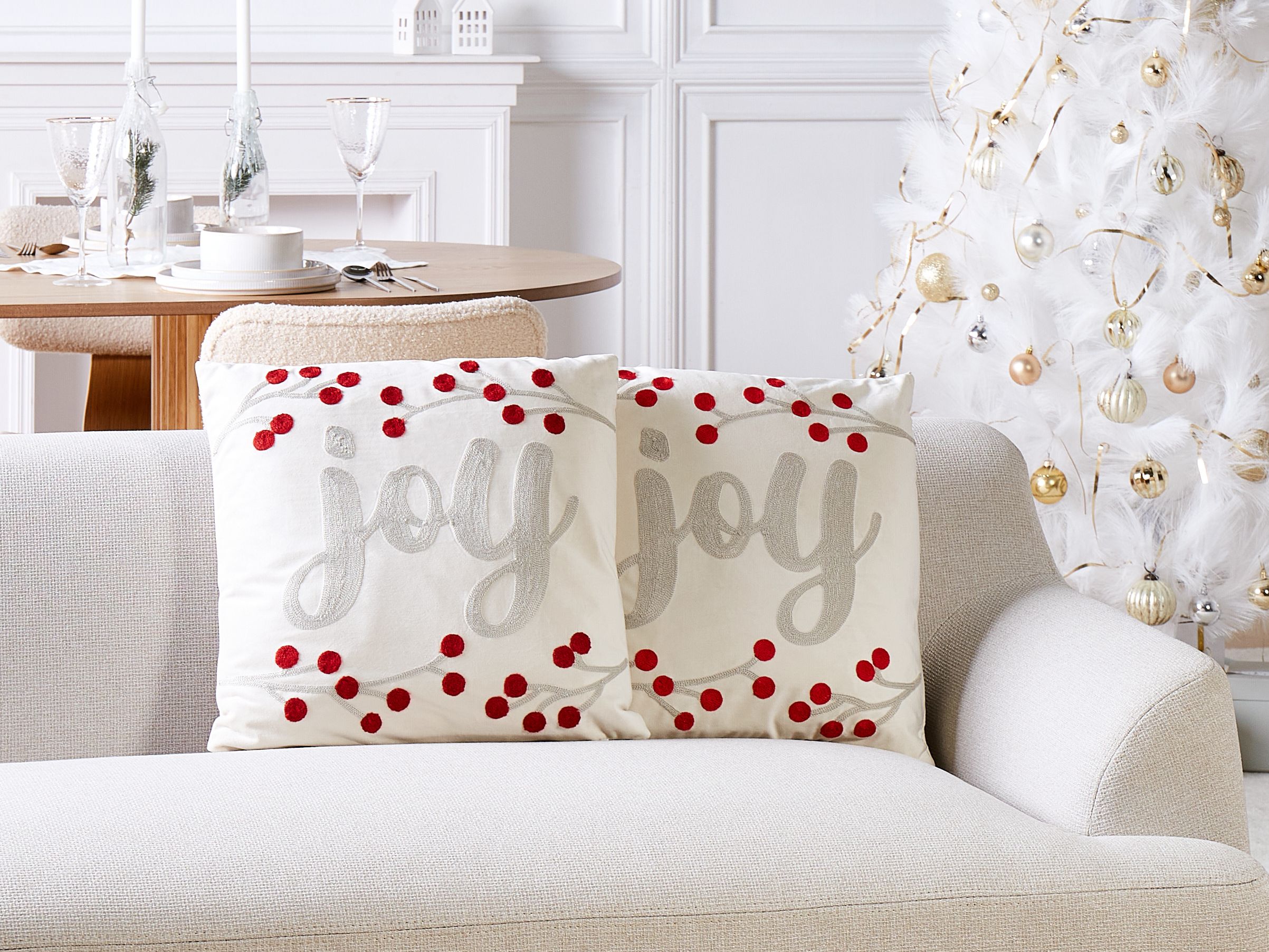 Set of 2 Decorative Cushions PRALINE Velvet 45 x 45 cm White Christmas Motif
