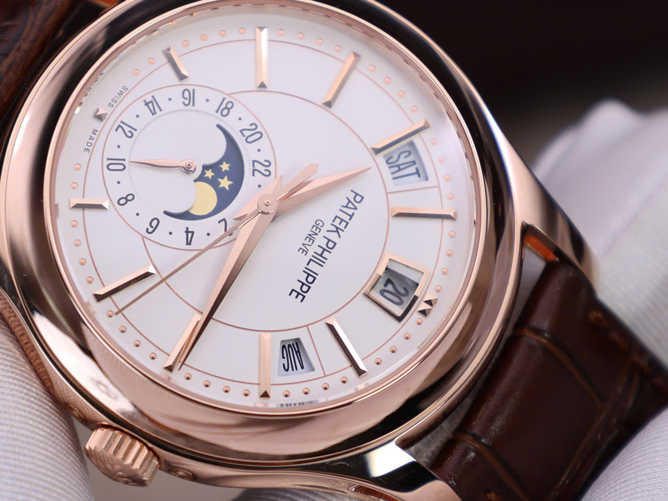 Patek Philippe 5205R 18K Rose Gold Wrapped Replica Watch 40mm - Top club