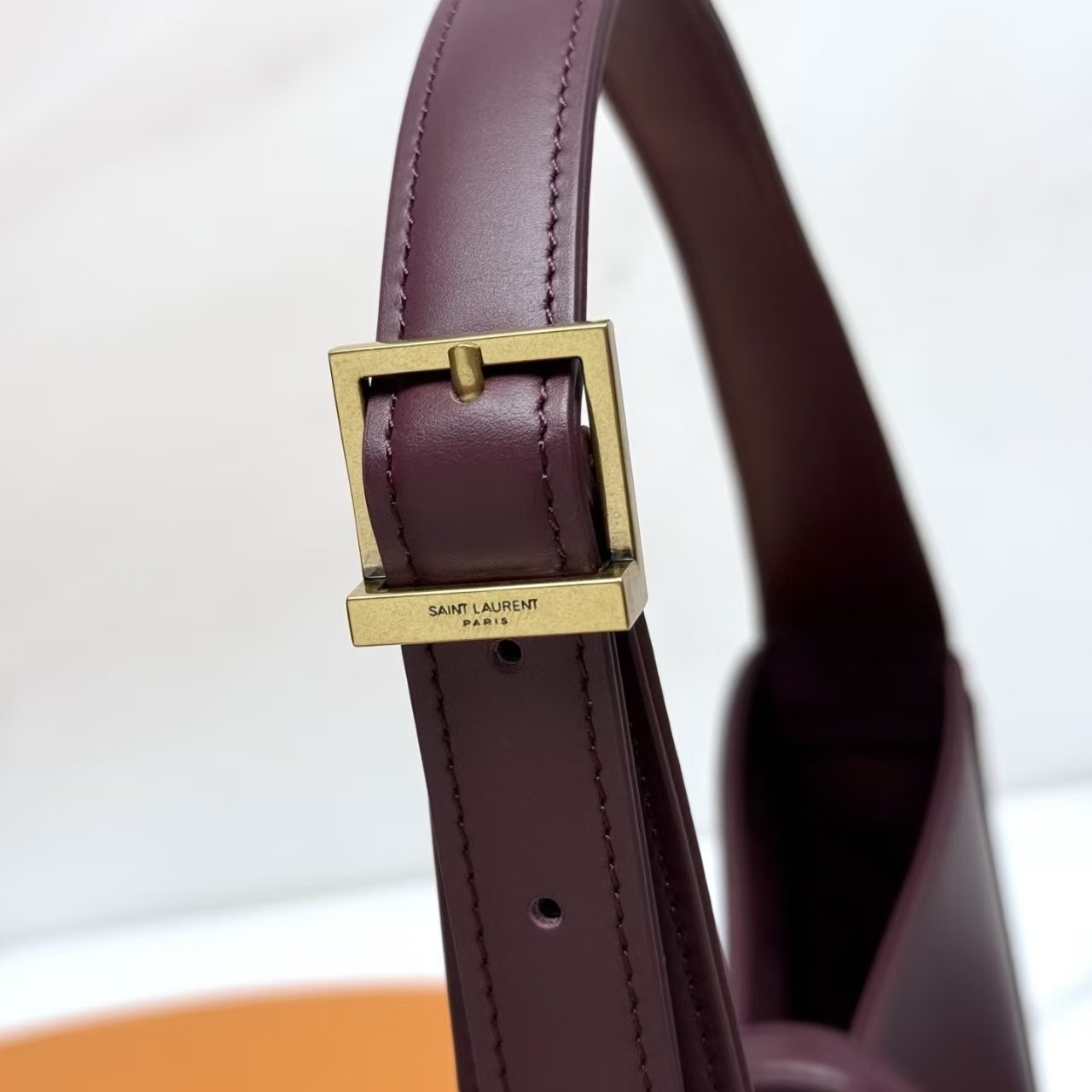 Saint Laurent LE 5 À 7 Smooth Leather HandBag1:1High-quality replica