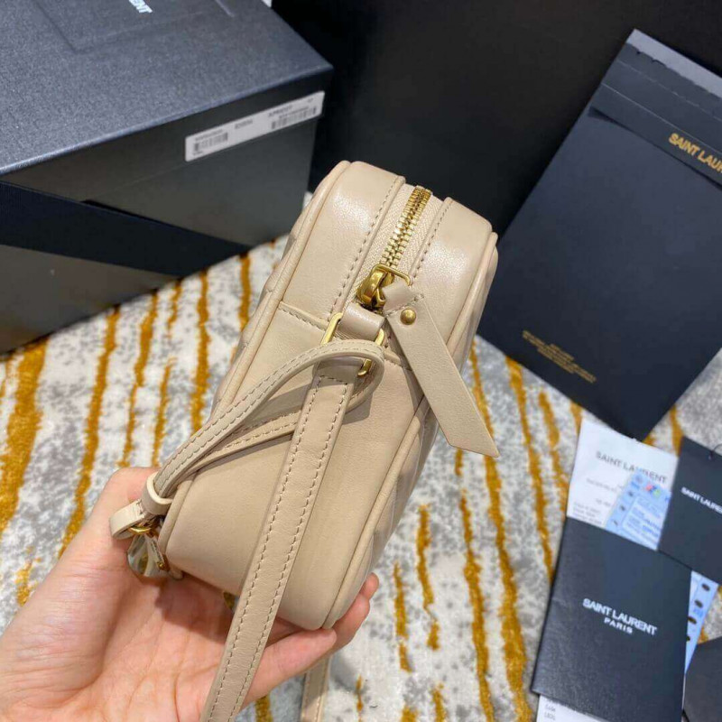 Replica Ysl Saint Laurent Lou Camera Bag In Quilted Leather 5205341:1High-quality replica