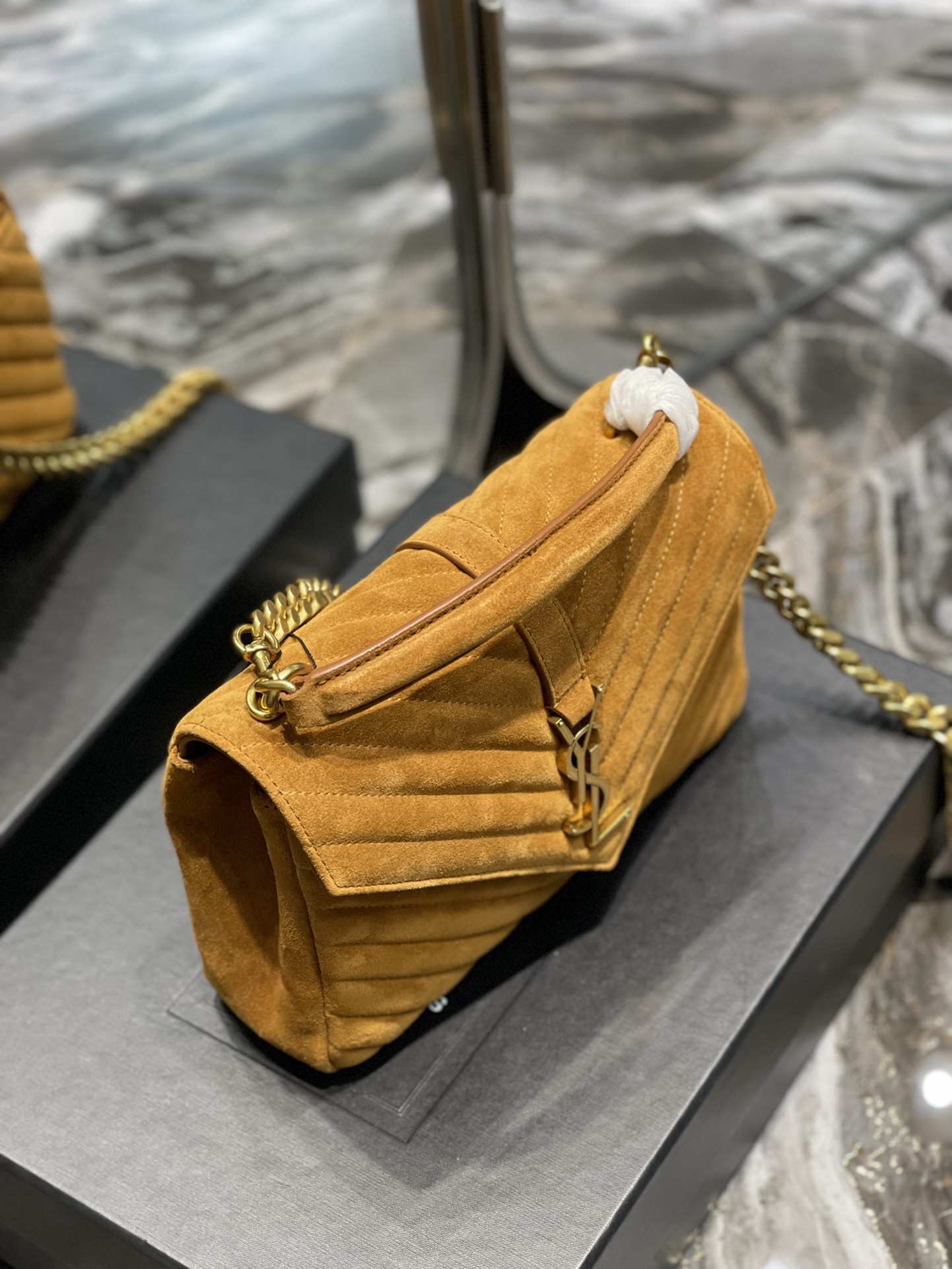 𝑴𝒐𝒏𝒐𝒈𝒓𝒂𝒎1:1High-quality replica