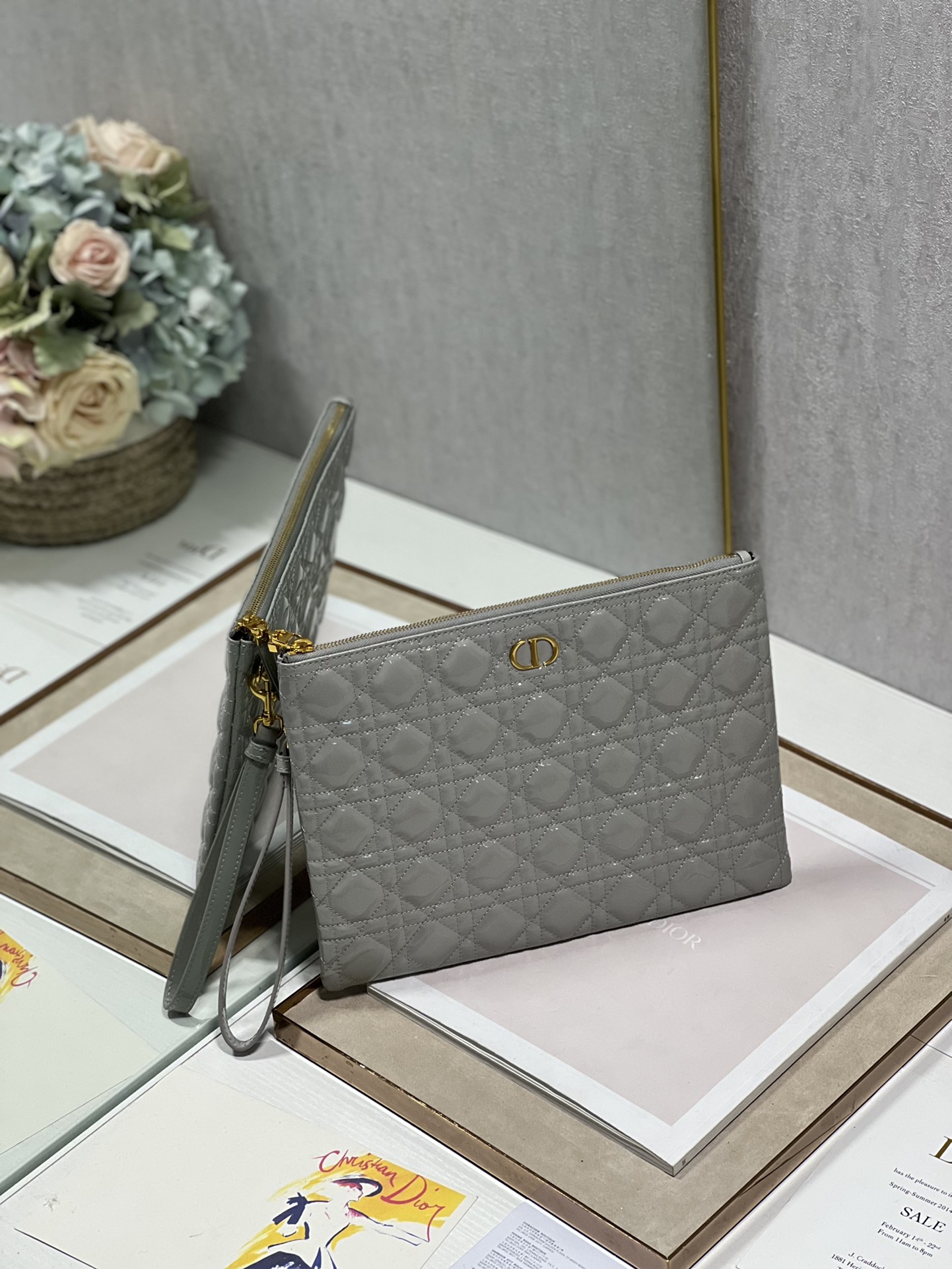 Large Caro Daily Pouch Black/Grey/Brown For Women 12in/30cm S5086UWHC_M9001:1High-quality replica