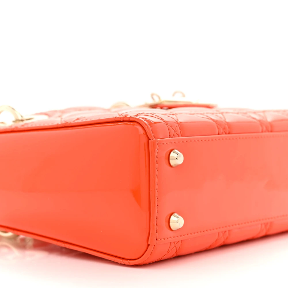 Superfake Dior Mini Lady Bag – Stunning Orange Patent Finish1:1High-quality replica