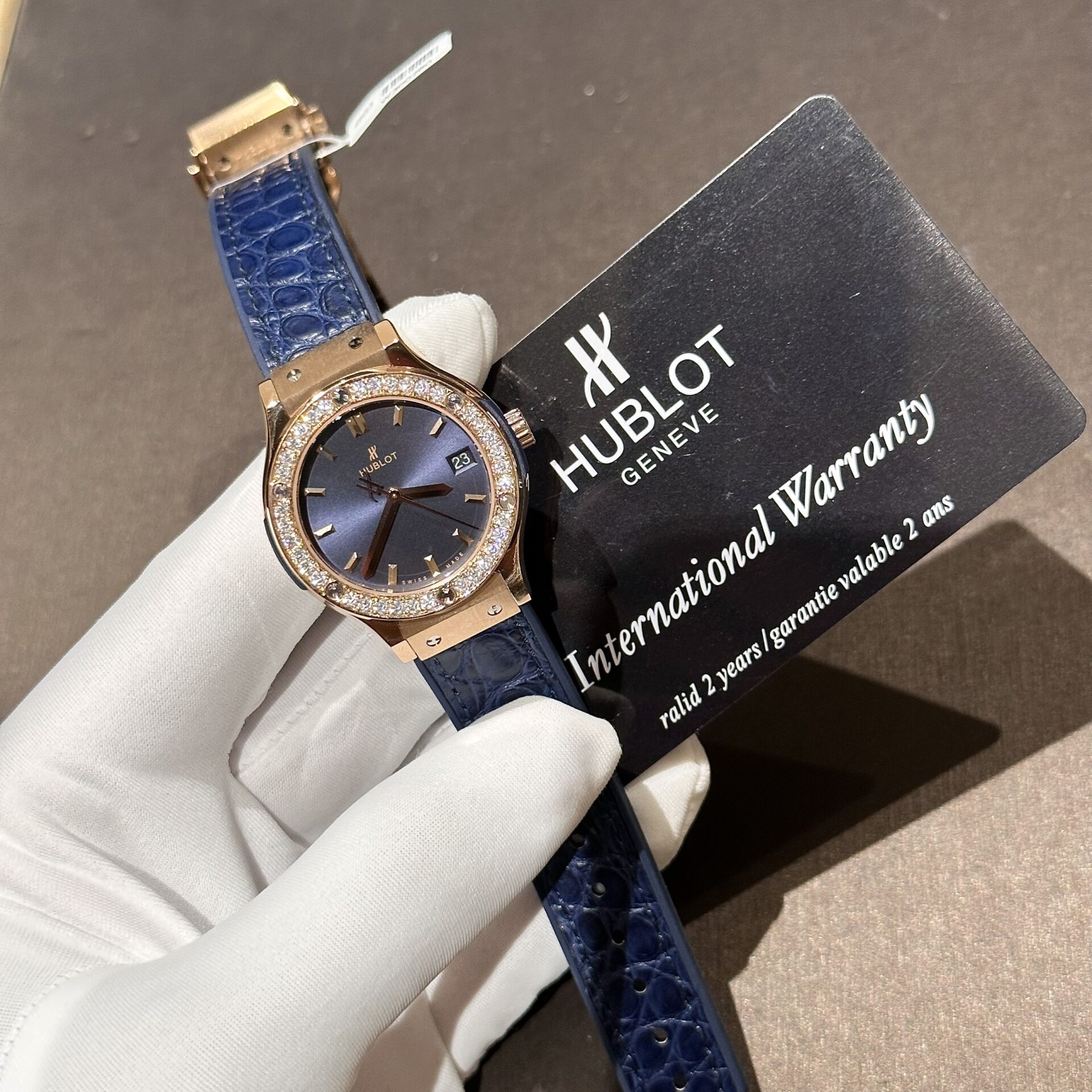 Hublot Replica 1:1 Watch With Moissanite Diamonds Blue 33mm - Elite Watch Atelier