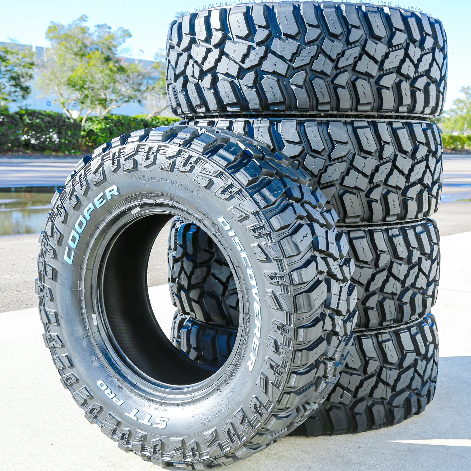 Set of 4 Cooper Discoverer STT Pro 265/75R16 123/120Q E 10 Ply m/t mud Light Truck Tires - Image 9