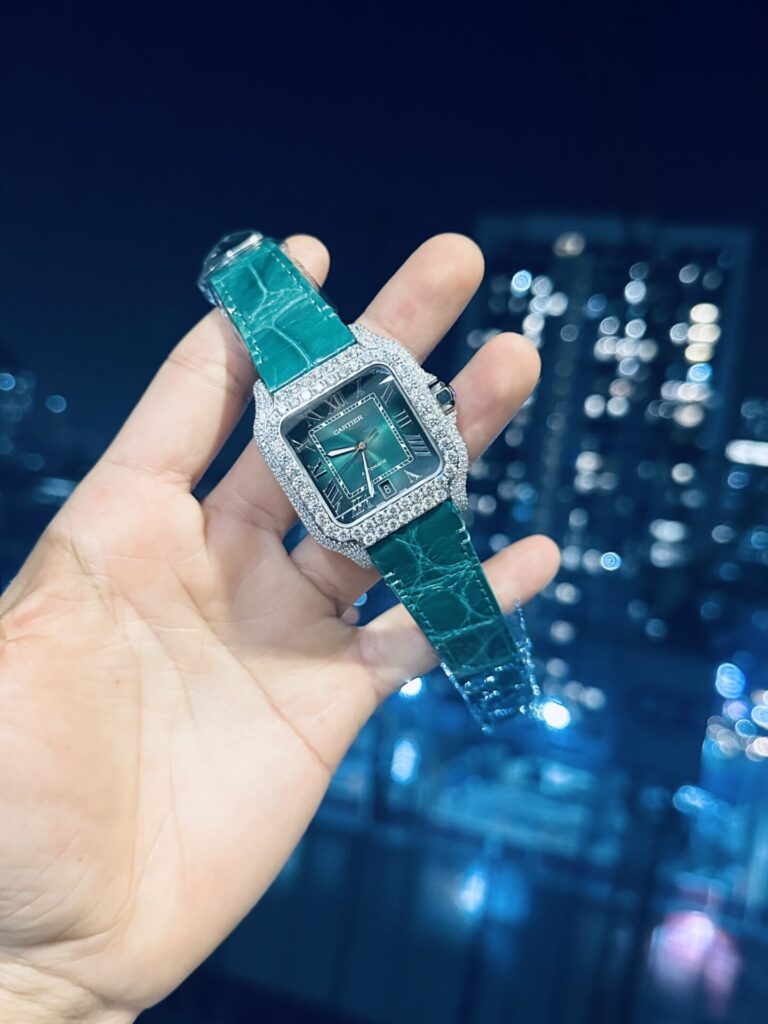 Cartier Santos With Green Moissanite Replica Watch 39.8mm - Elite Watch Atelier