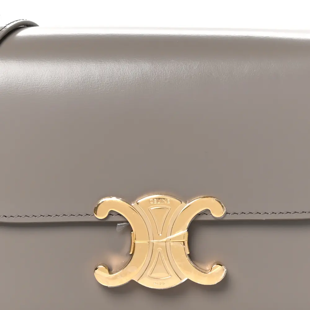 Superfake Celine Pebble Leather with Gold Hardware1:1High-quality replica