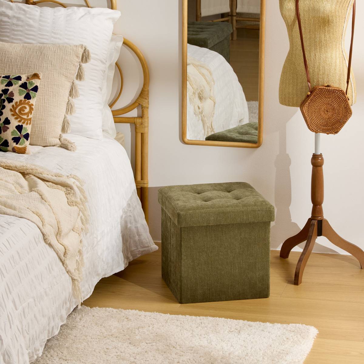 Folding pouf "Lysandre" Khaki green, 38x38 cm