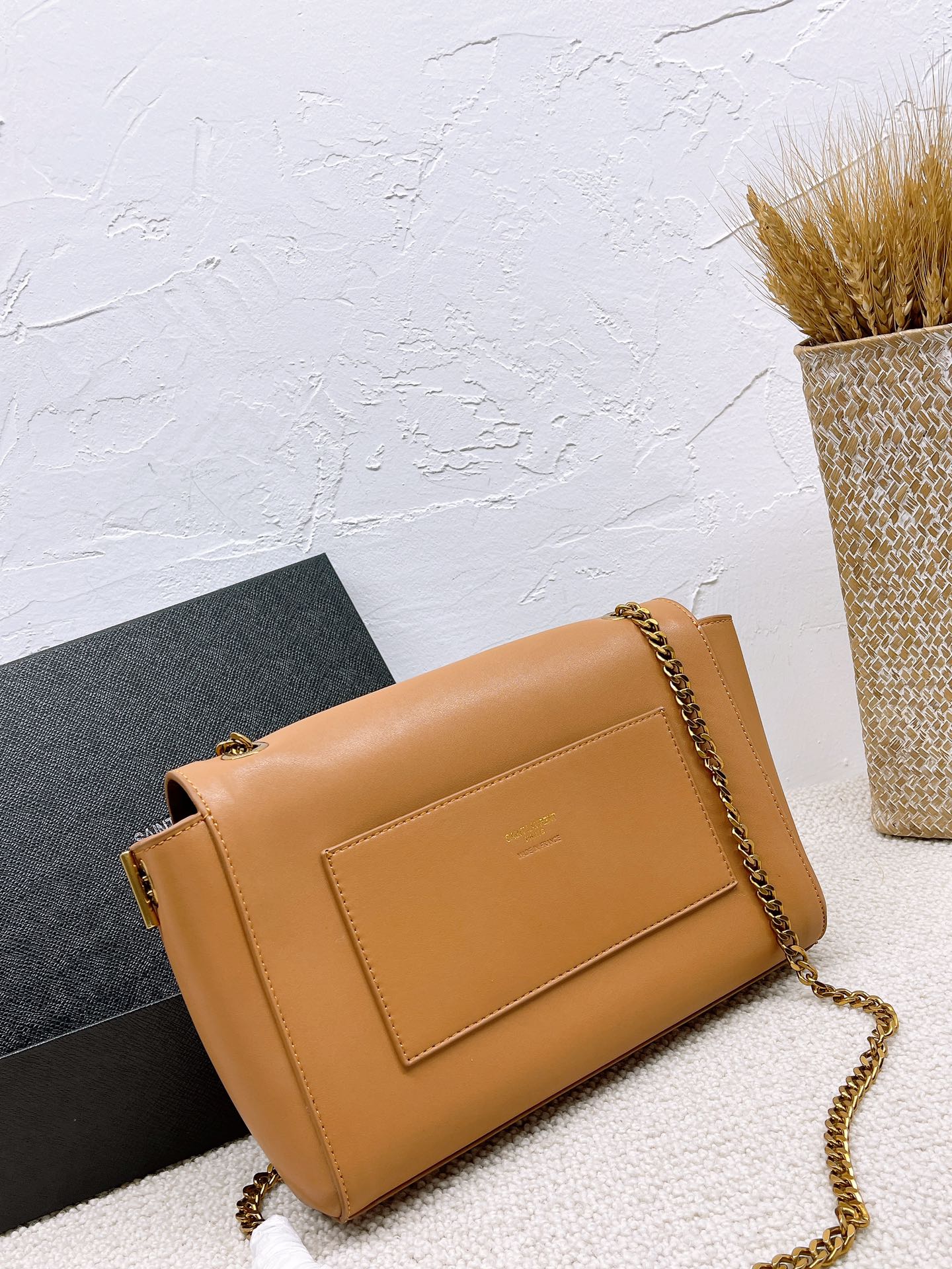 TO – Luxury Edition Bags SLY 2141:1High-quality replica