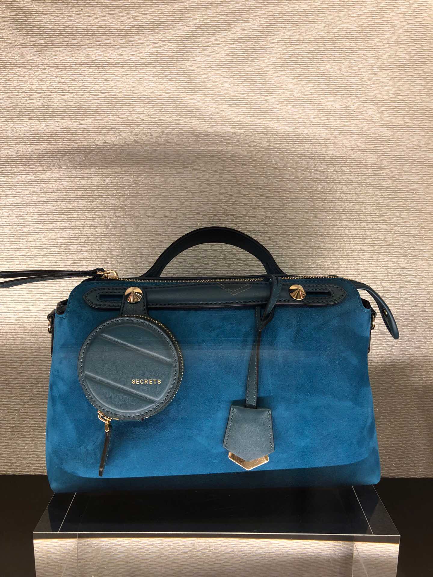 FENDI BY THE WAY - Replicaclubs