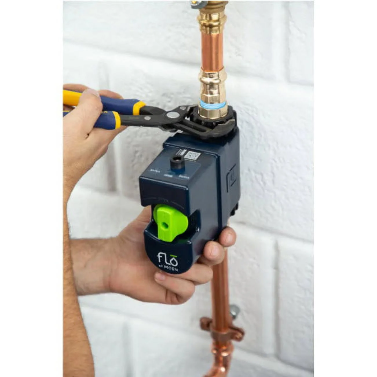 Moen 900-001 Flo by Moen 3/4" In. Smart Water Shutoff Valve - Image 4