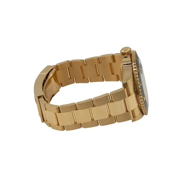 Rolex Submariner Date 126618 Yellow Gold Black Dial Replica - Top club