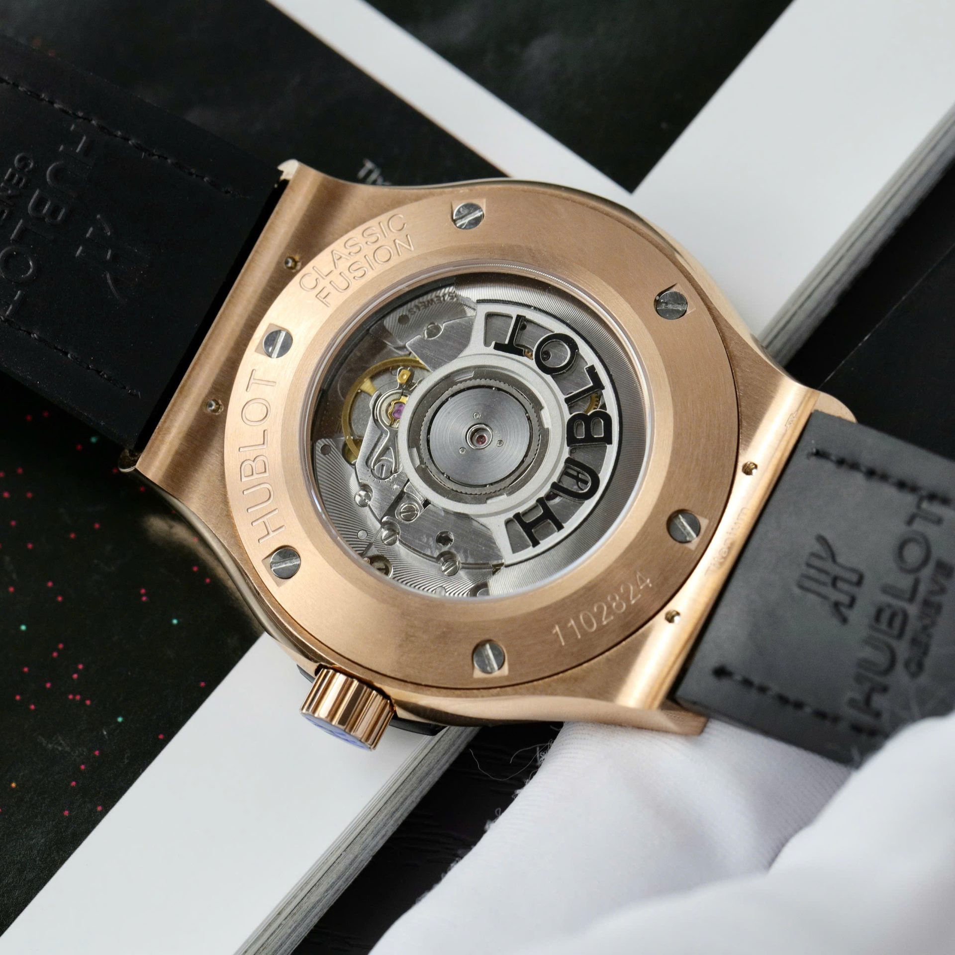 Hublot Classic Fussion King Gold Best Replica Watches Custom Full Moissanite Diamonds 42mm - Top club