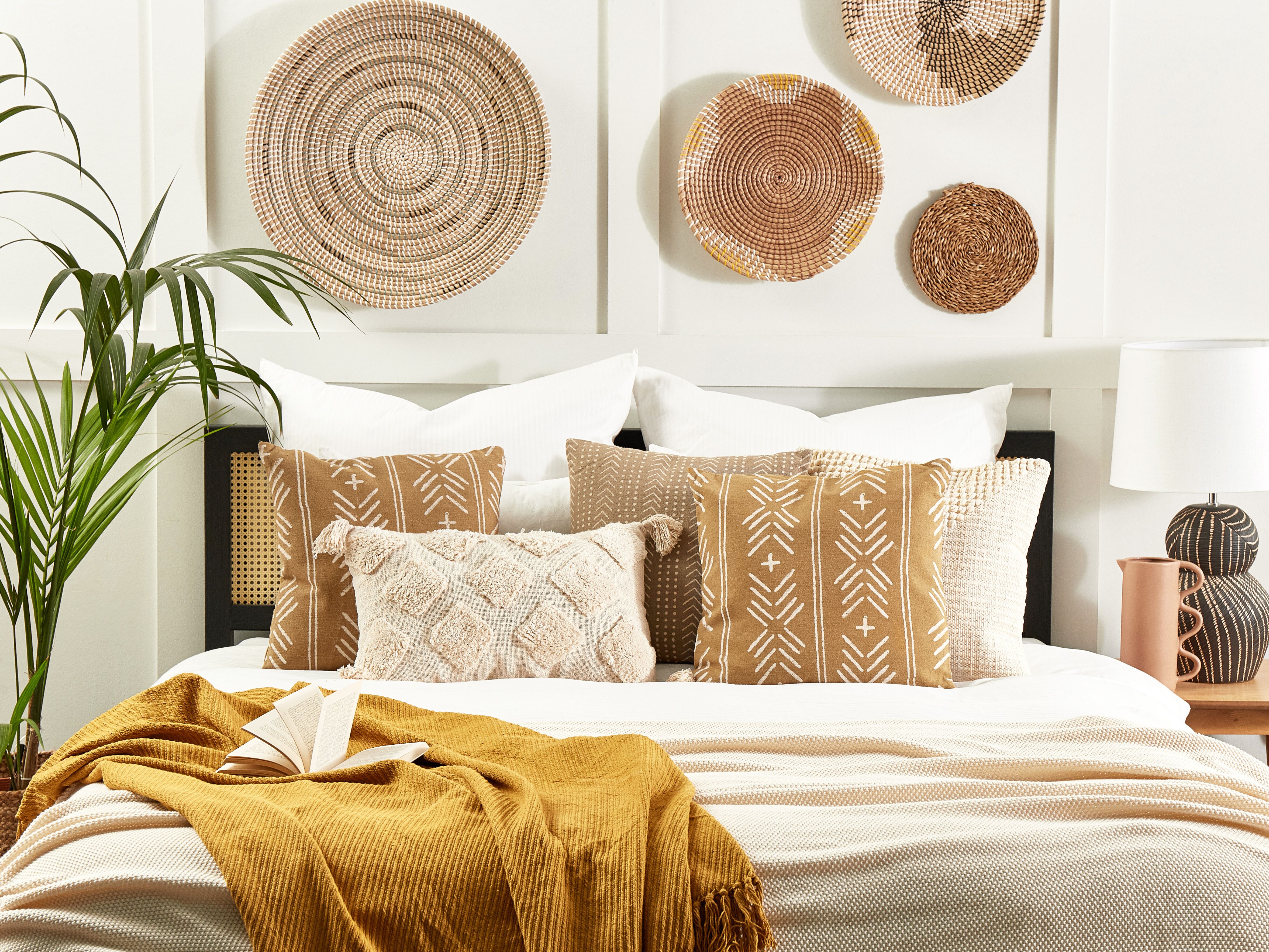 Throw Cushion BANYAN Cotton 45 x 45 cm Sand Beige Geometric Pattern