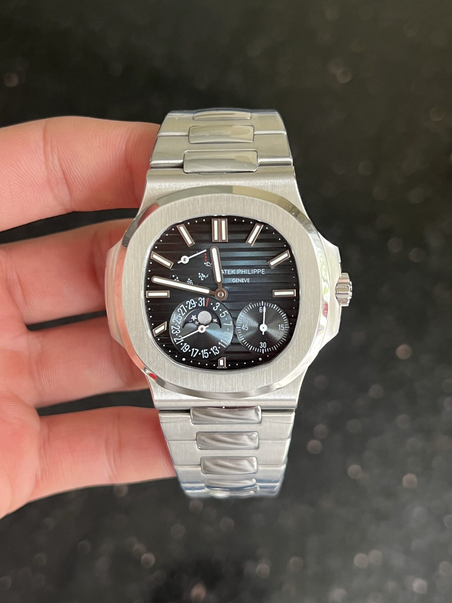 Patek Philippe Replica 1:1 Watch Nautilus 5712 Blue Black Dial GRF 40mm - Elite Watch Atelier