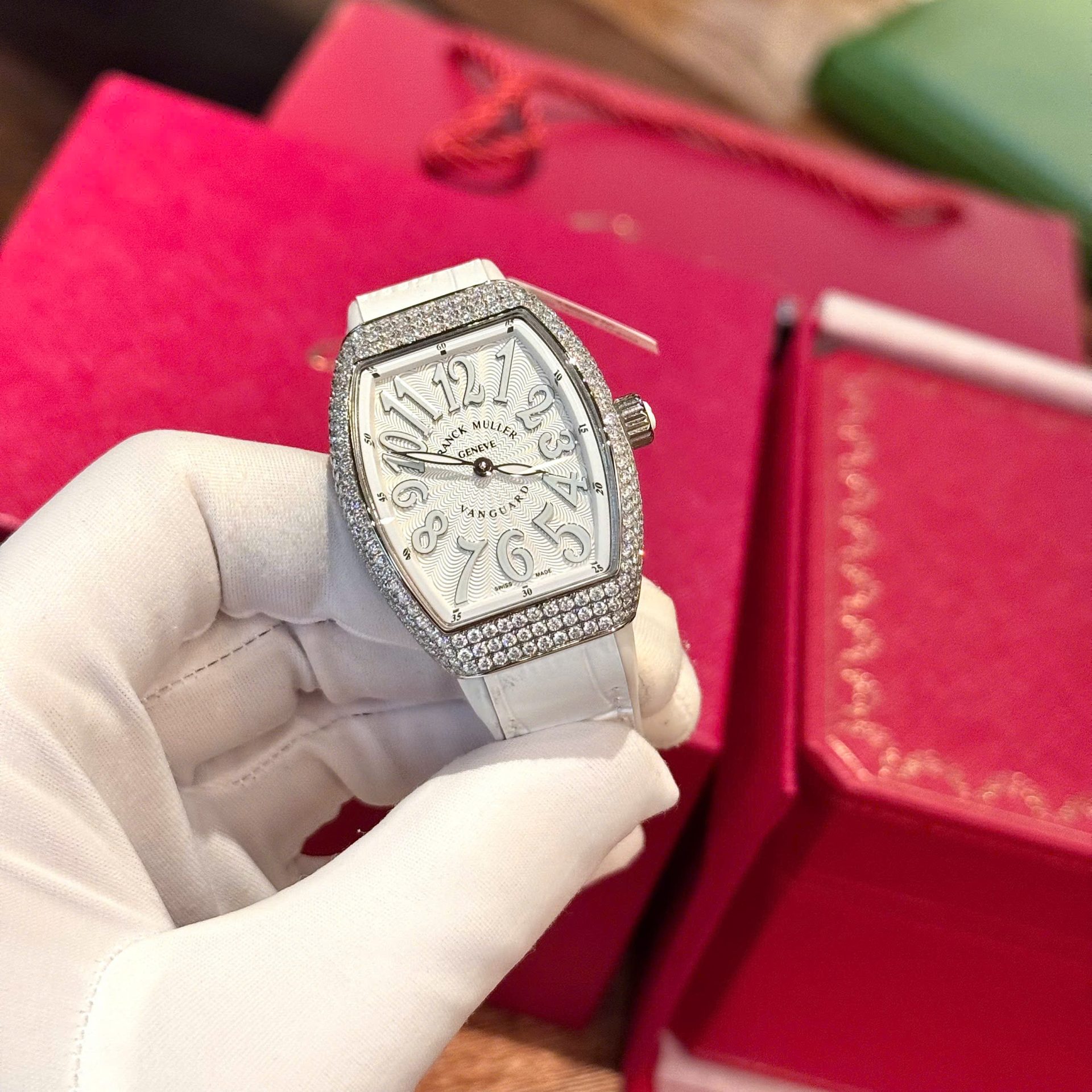 Franck Muller V32 White Dial Replica Watch Custom Diamonds Moissanite Hong Kong 36mm - Top club